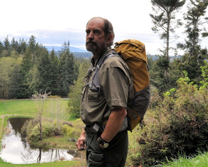 Aarn - 28 Liter Back Favour Backpack - Man wearing backpack outside