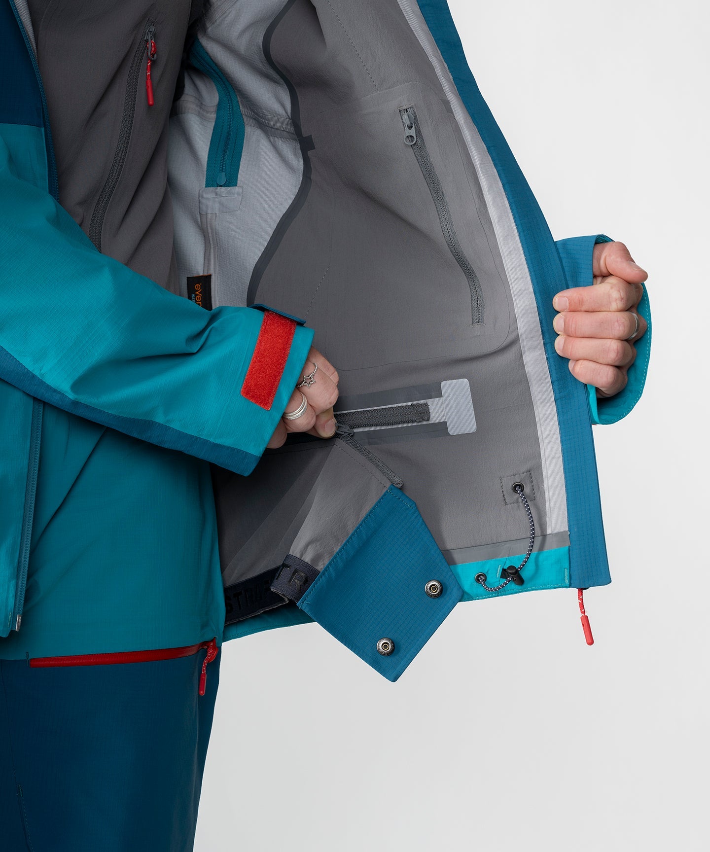 Strafe Outerwear - Meadow 3L Shell Jacket - Inside pocket detail - Dark Teal