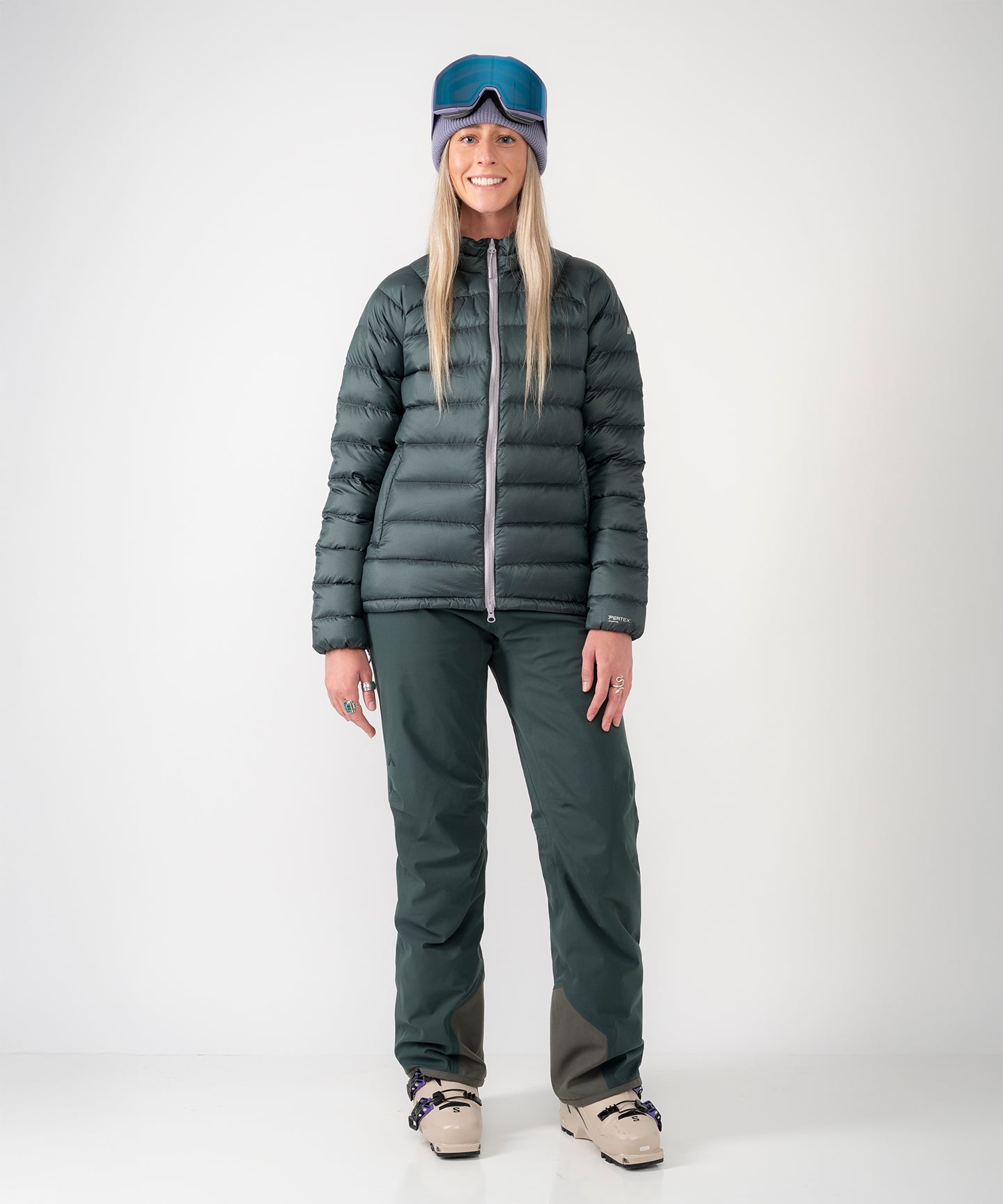 Strafe Outerwear - Palisade Down Insulator Jacket - Woman wearing puffy jacket, front - Deep Forest