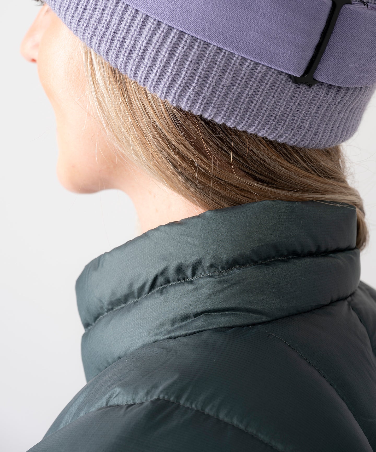 Strafe Outerwear - Palisade Down Insulator Jacket - Collar detail - Deep Forest