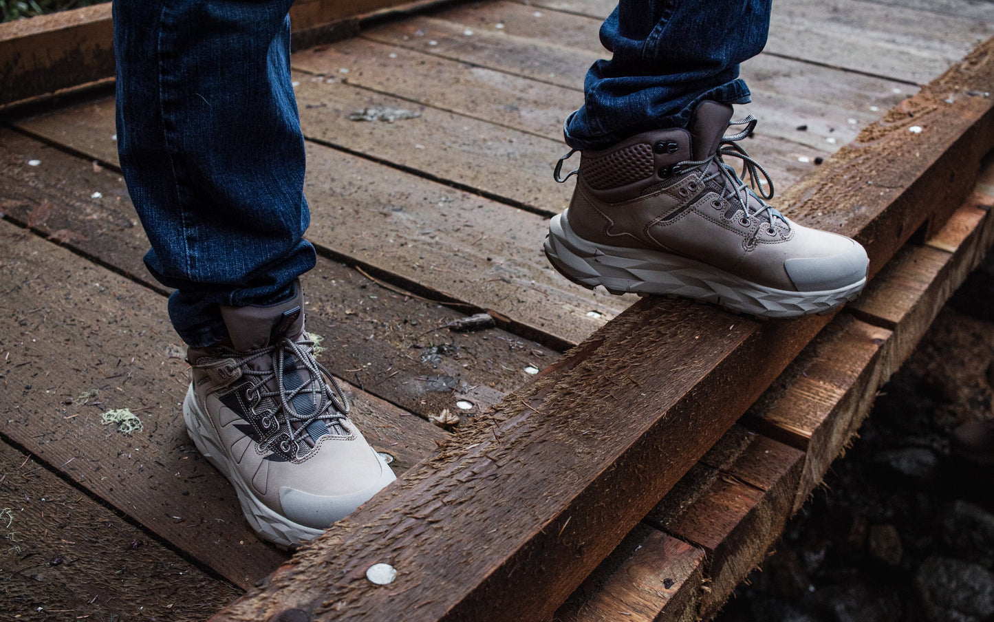 Farmington 6 Inch Waterproof Hiking Boots with VIBRAM® Outsole - Sand